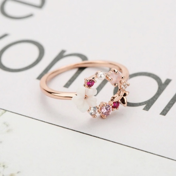 Rose Gold Butterfly‎ Flower Halo Ring - Picture 7 of 8